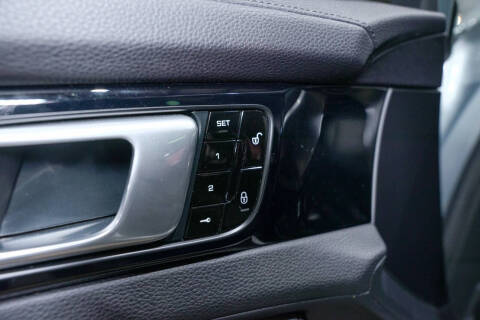 2018 Porsche Panamera 4S