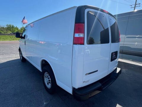 2020 Chevrolet Express 2500