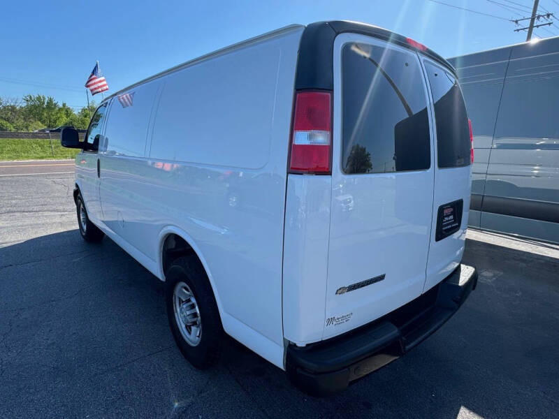 2020 Chevrolet Express 2500