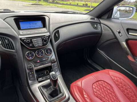 2013 Hyundai Genesis Coupe 3.8 R-Spec