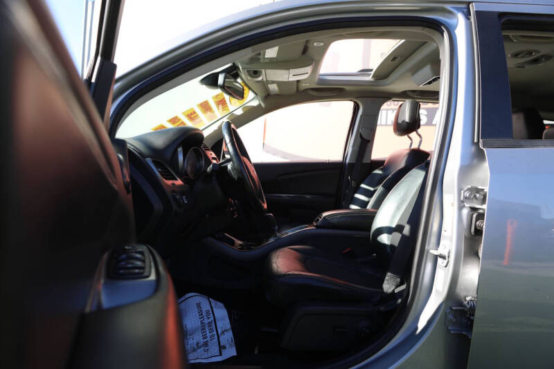 2020 Dodge Journey Crossroad