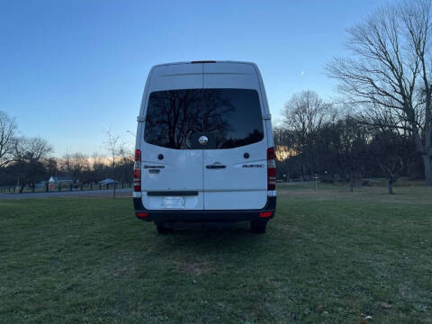 2011 Freightliner Sprinter 2500