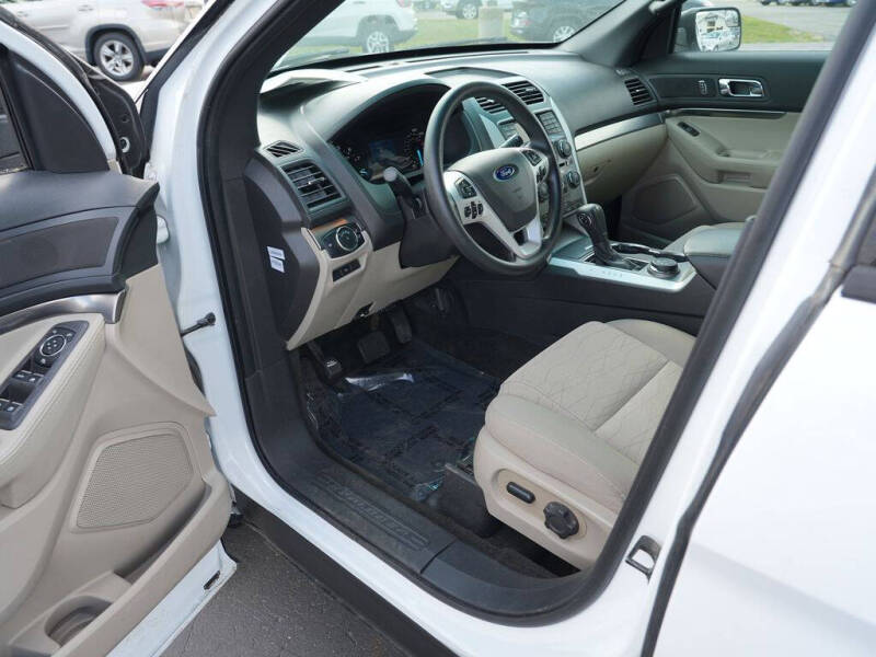2015 Ford Explorer