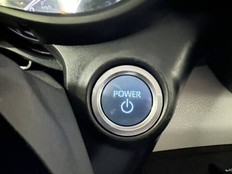 2021 Toyota Sienna XLE 8-Passenger