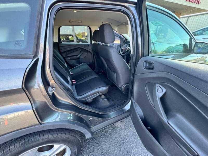 2015 Ford Escape S