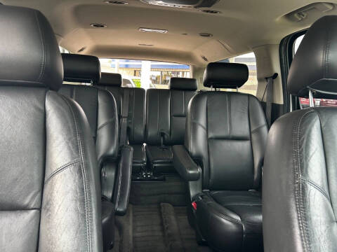 2010 GMC Yukon XL SLT
