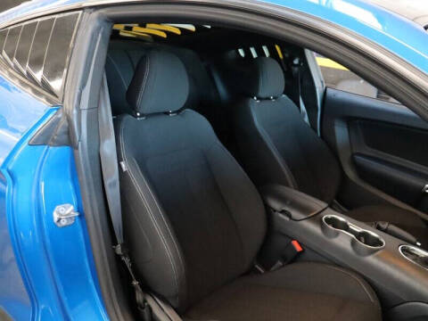 2020 Ford Mustang EcoBoost