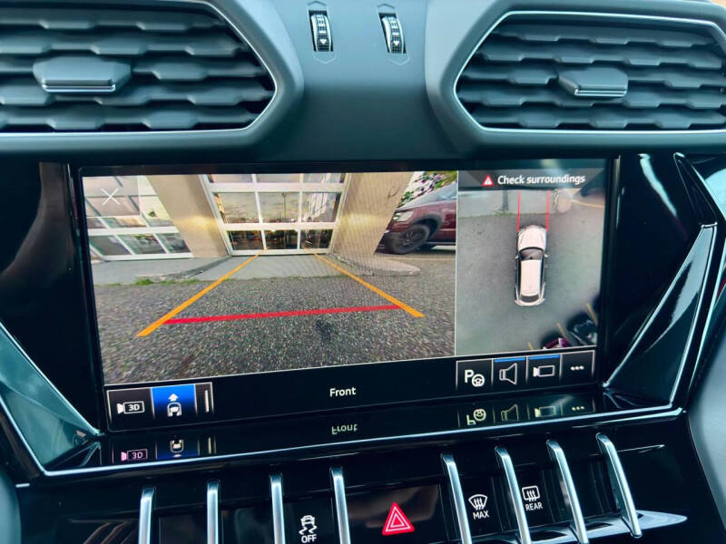 2024 Lamborghini Urus S