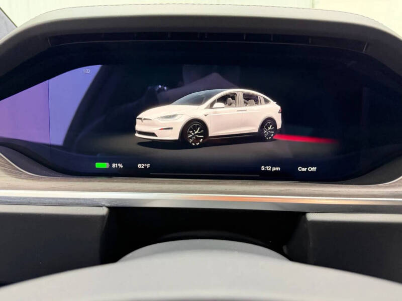 2023 Tesla Model X Standard Range