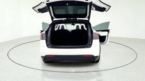 2022 Tesla Model X Plaid