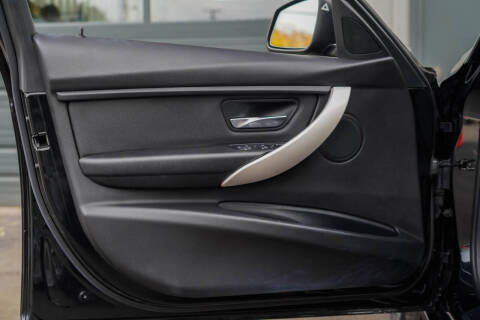 2018 BMW 3 Series 320i xDrive