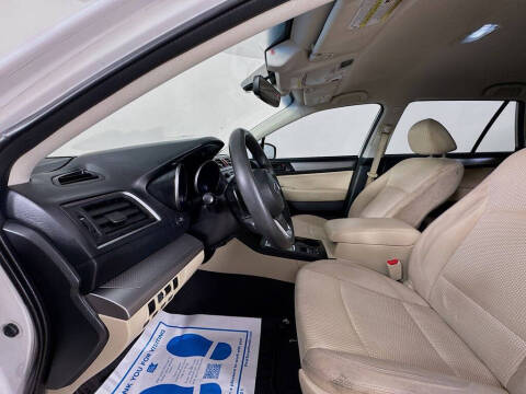2019 Subaru Outback 2.5i
