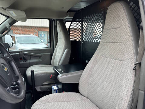2016 Chevrolet Express 2500