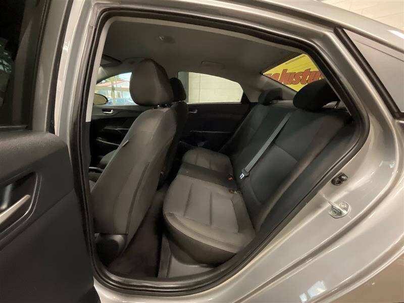 2022 Hyundai Accent SE