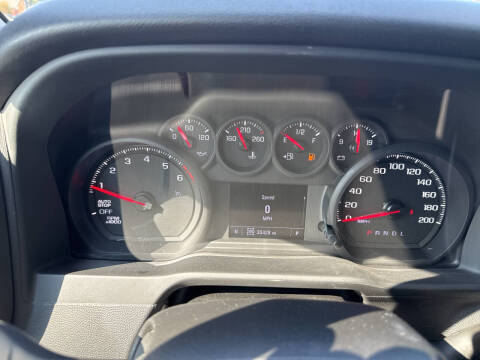 2023 Chevrolet Silverado 1500 Custom