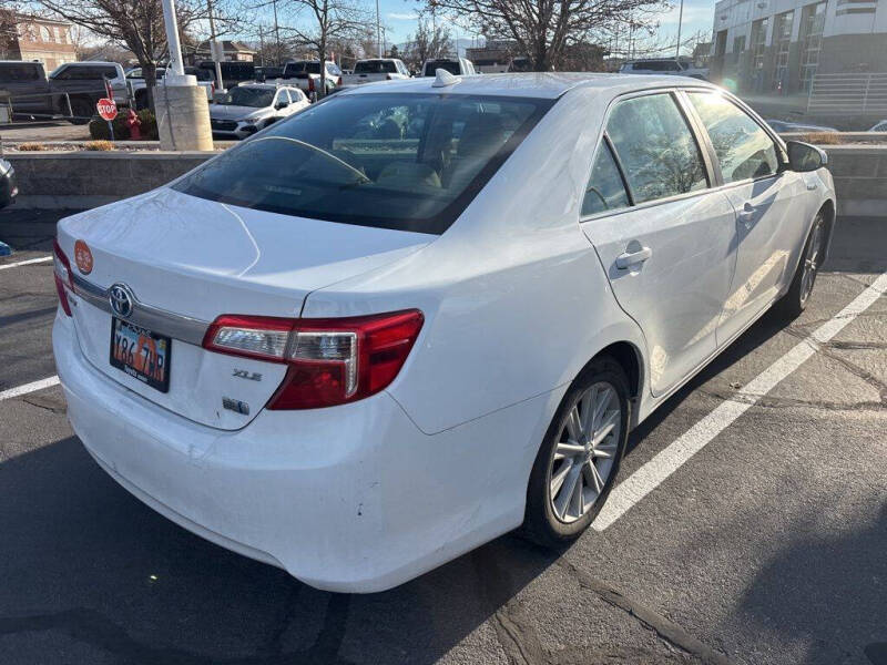 2012 Toyota Camry Hybrid LE
