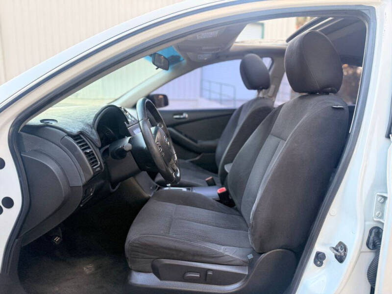 2010 Nissan Altima 2.5 S