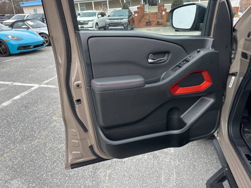 2023 Nissan Frontier PRO-4X