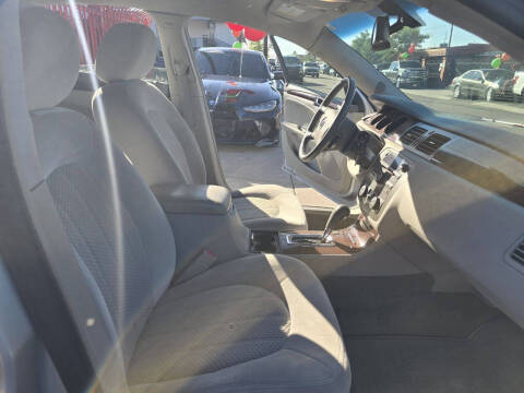 2011 Buick Lucerne CX