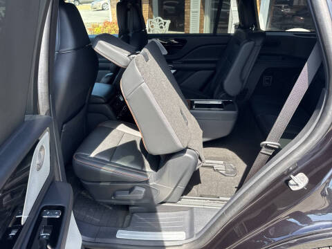2025 Lincoln Aviator Black Label