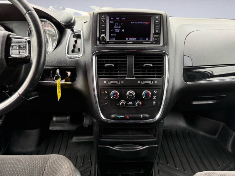 2018 Dodge Grand Caravan SE Plus