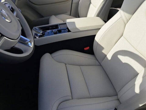 2026 Volvo XC90 B6 Ultra 7P