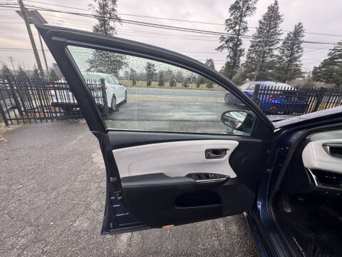 2016 Toyota Avalon XLE