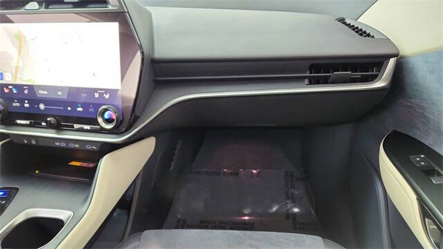 2023 Lexus RZ 450e Luxury