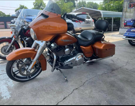 2014 Harley Davidson  Street Glide  for sale at The Auto Lot and Cycle in Nashville TN