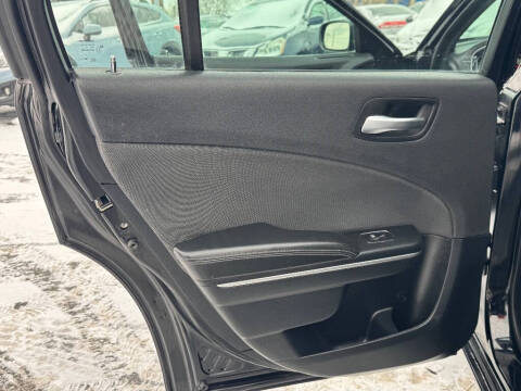 2015 Dodge Charger SE