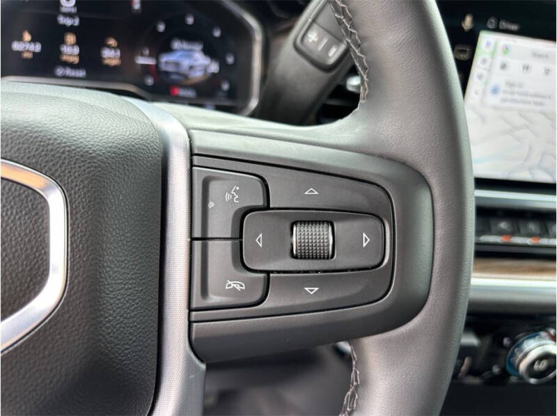 2025 GMC Sierra 1500 Elevation Standard