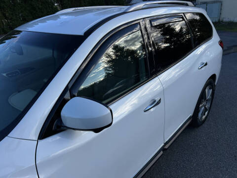 2014 Nissan Pathfinder Platinum