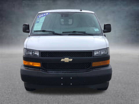 2019 Chevrolet Express 2500