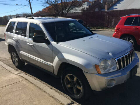 2005 Jeep Grand Cherokee for sale at Deleon Mich Auto Sales in Yonkers NY