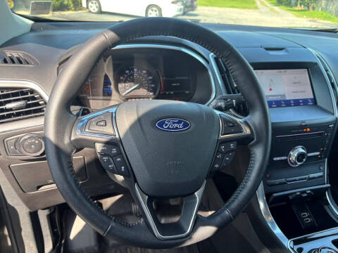 2019 Ford Edge Titanium