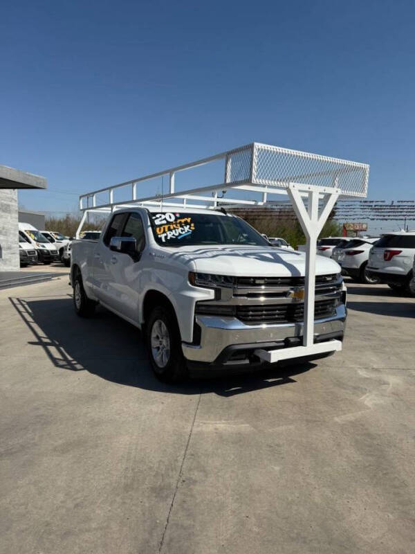 2020 Chevrolet Silverado 1500 for sale at A & V MOTORS in Hidalgo TX