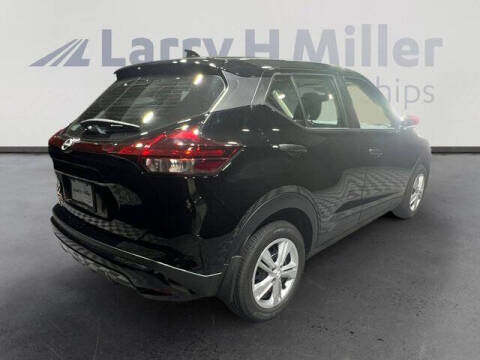 2025 Nissan Kicks Play S