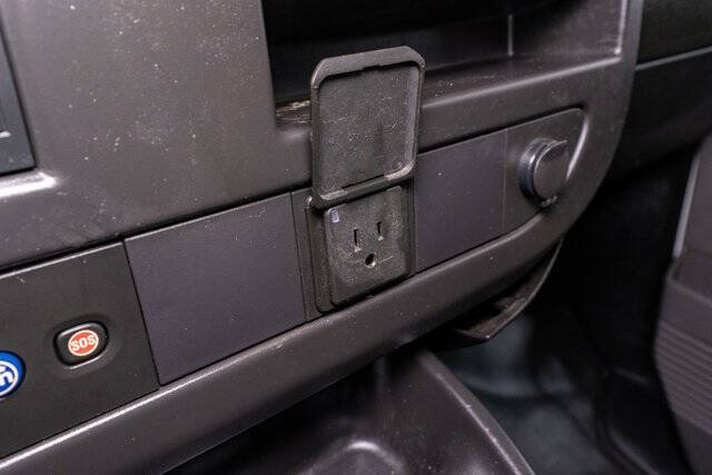 2021 Chevrolet Express 2500