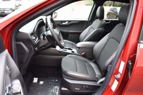 2025 Ford Escape ST-Line Select