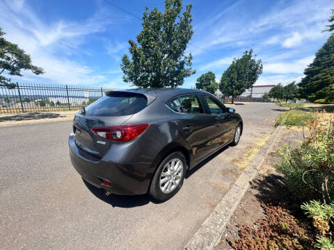 2016 Mazda MAZDA3 i Touring