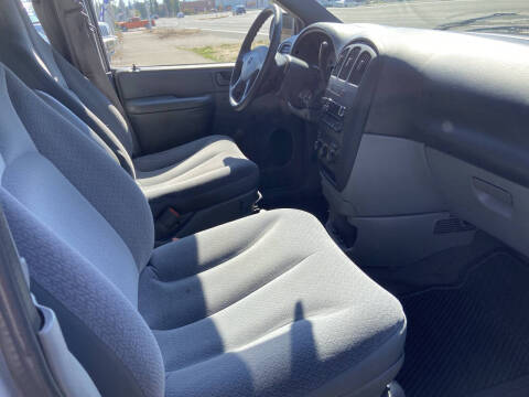 2004 Dodge Caravan SE