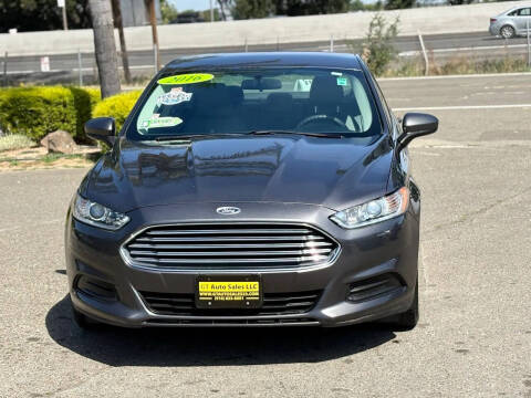 2016 Ford Fusion Hybrid S