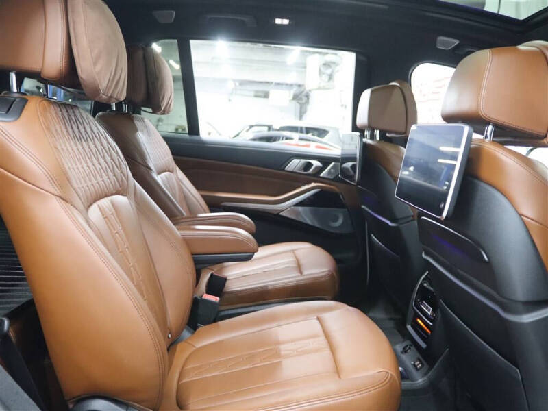 2019 BMW X7 xDrive50i