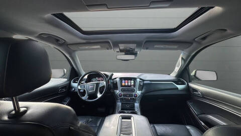 2017 GMC Yukon SLT