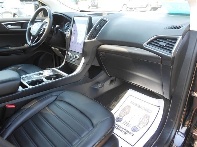2024 Ford Edge