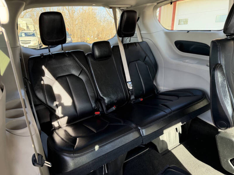 2018 Chrysler Pacifica Touring L Plus