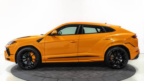 2023 Lamborghini Urus S