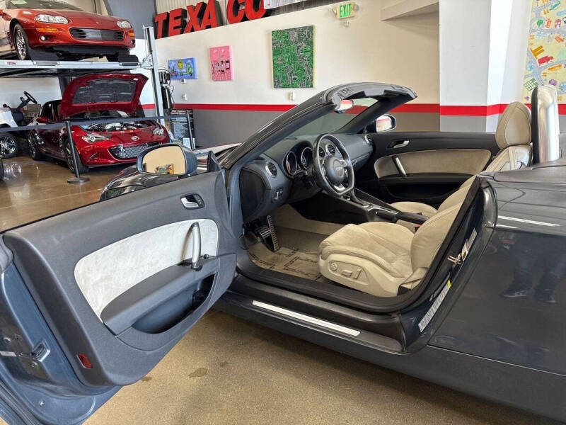 2009 Audi TT 2.0T quattro Premium Plus