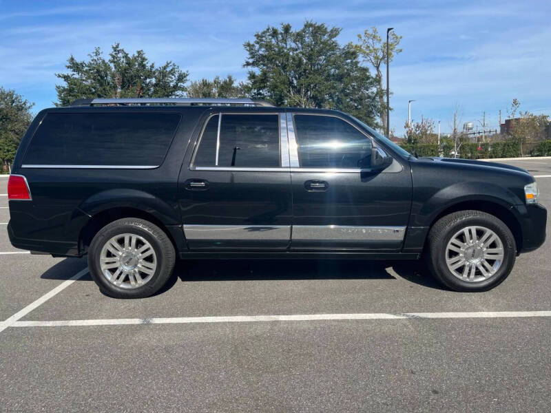 2012 Lincoln Navigator L