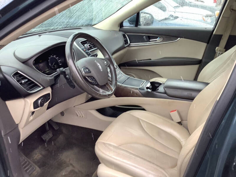 2016 Lincoln MKX Select